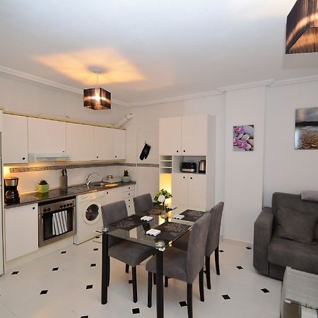Bergantin Apartment Torrevieja Extérieur photo