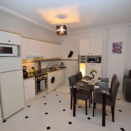 Bergantin Apartment Torrevieja Extérieur photo